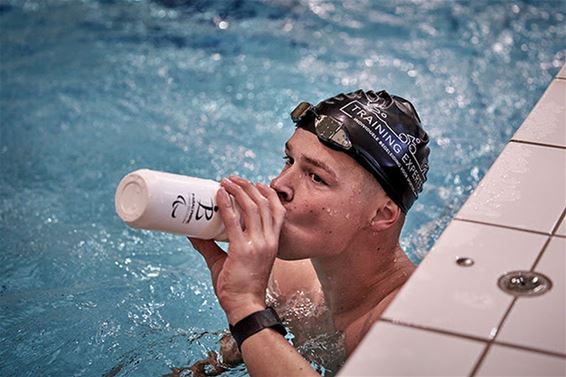 Sam naar het wereldkampioenschap G-zwemmen - Lommel