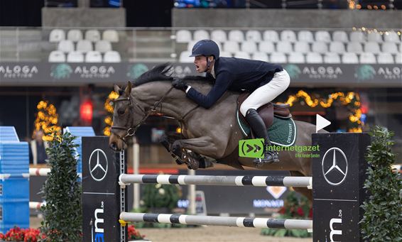 Bree - Serafine de Poteau Z springt zich in de kijker