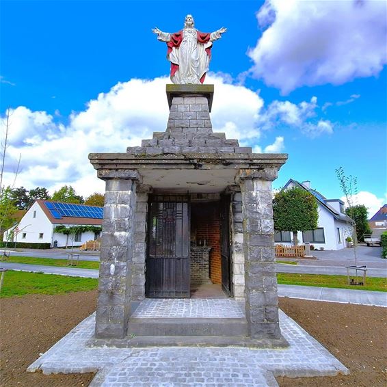 Peer - Sint-Corneliuskapel in Grote-Brogel opgeknapt
