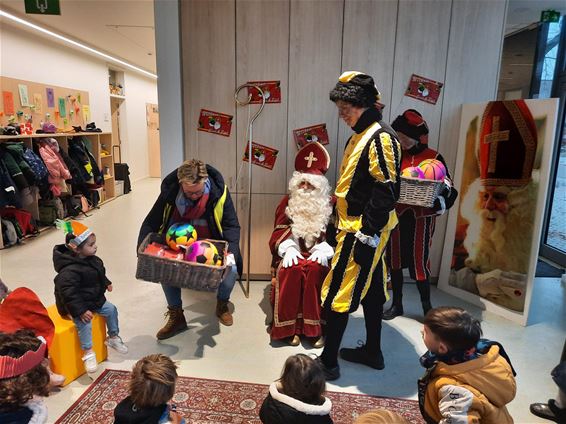 Sint te gast in basisschool De Bret - Genk