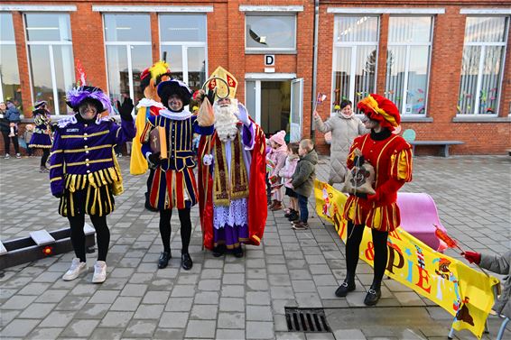 Sint warm onthaald op de Hei - Beringen