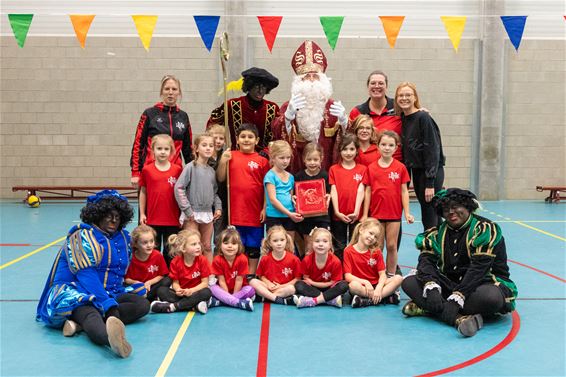 Sinterklaas op bezoek bij Lovoc - Lommel