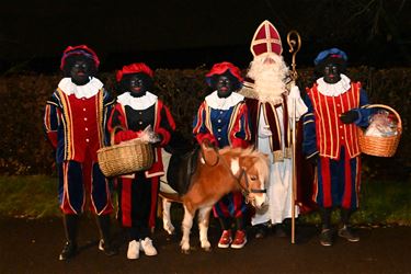 Sinterklaas op ronde in Lutlommel - Lommel