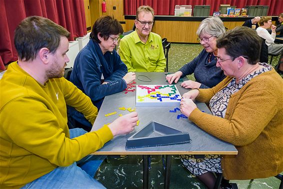 Spelletjesavond en actie 'Sint voor ieder kind' - Beringen