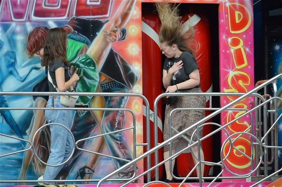 Start kermis Overpelt Centrum - Pelt