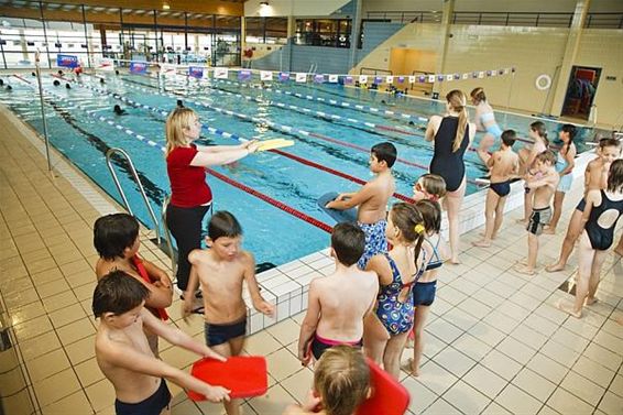 'Start to swim' met de sportdienst - Overpelt