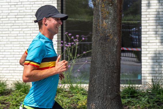 Oudsbergen - Stijn Witters soleert naar overwinning in Eksel