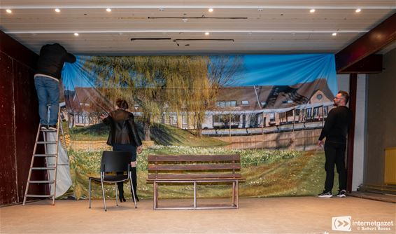 'Stoeien in het park' met foto Guy Weyns - Lommel