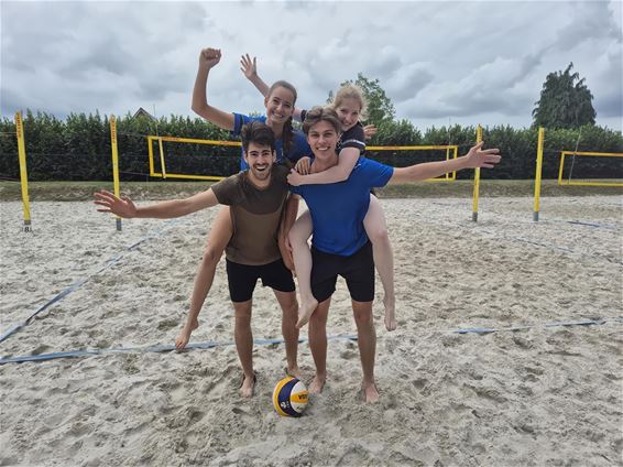 Pelt - Stralende editie van Beach tornooi VC Pelt