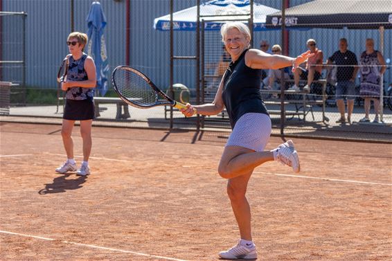 Strijd om finaleplaats én de coverfoto - Pelt
