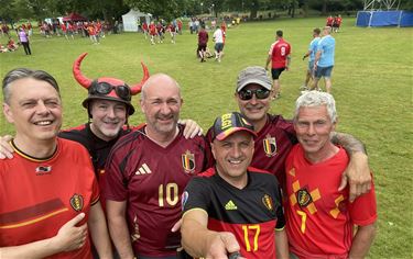 Supporters in Duitsland klaar voor de strijd - Beringen