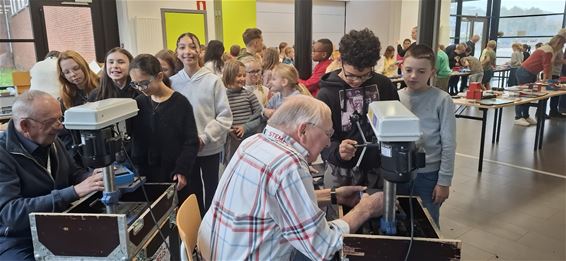 Technieklessen bij De Linde - Pelt