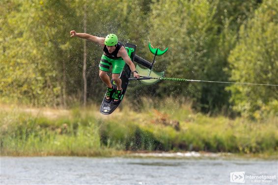 Tomorrows Waterskiland, bij Lommel Ski - Lommel