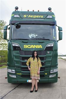 Trucker Linda is finaliste Mrs Glamour Belgium - Lommel