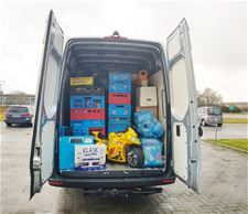 Twee bestelwagens met speelgoed voor Wallonië - Lommel