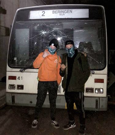 Urbexers spotten oude 'Beringse' bus - Beringen