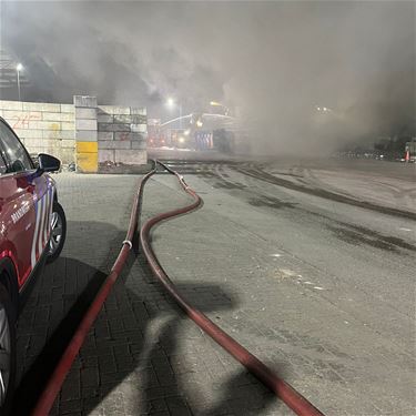 Bocholt - Veel rookontwikkeling door brand bij RENEWI Weert