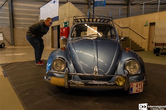 Veel volk op nostalgische Swapmeet - Lommel