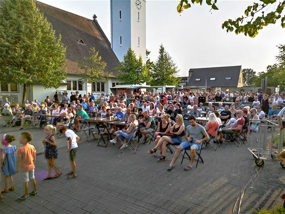 Veel volk voor festival Heide-Heuvel - Lommel