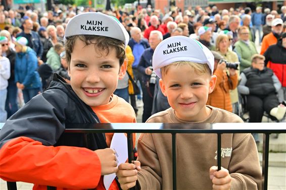 Veel volk voor ploegvoorstelling - Beringen