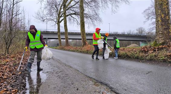 Verenigingen ruimen zwerfvuil op in Bocholt