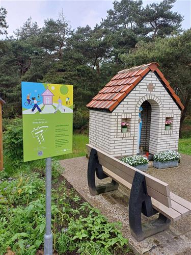 Verhalen beluisteren aan de vertelkapel - Lommel