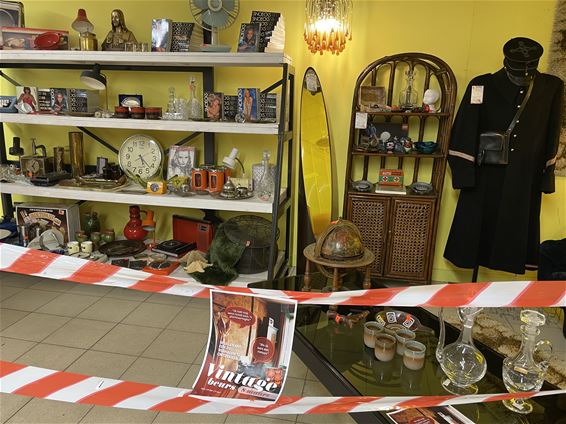 Vintagebeurs in Kringwinkel Reset Beverlo - Beringen