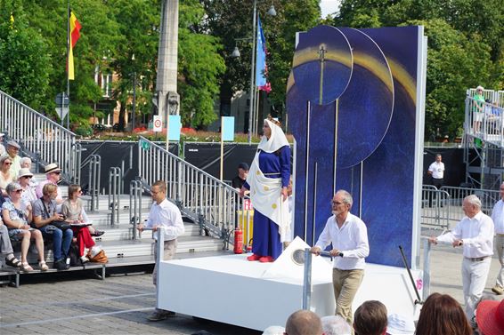 Virga Jesse ommegang, met Lommelse inbreng - Lommel