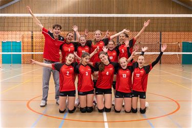 Volley: meisjes U15A winnen van Stevoort - Lommel