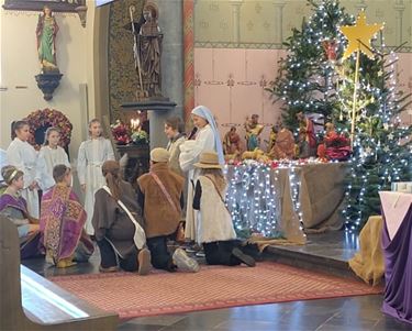 Vormelingen beelden Kerstverhaal uit - Peer
