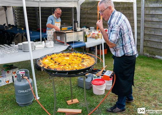 Wat een paella-pan in de Eviehaardwijk! - Lommel