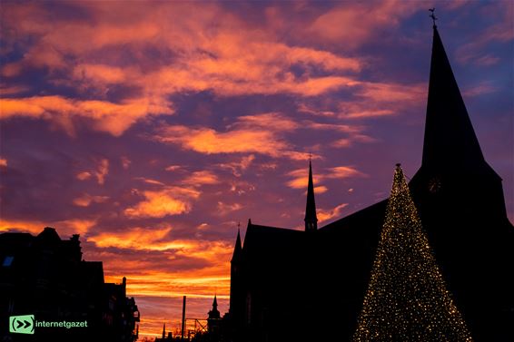 Weer een prachtige lucht boven Pelt - Pelt
