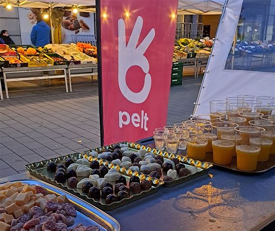 Wensen op de weekmarkt - Pelt