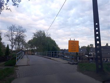 Werken aan brug Kanaalstraat - Lommel