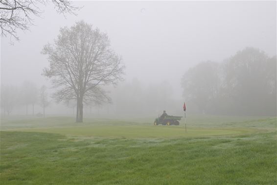 Werken aan golfterrein - Beringen