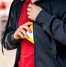 Winkeldieven betrapt: meer dan 70.000 euro buit - Bree