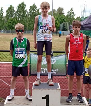 Wouter Claas en Yfke Stessens Limburgs kampioen - Pelt