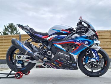 Yan Ancia met nieuwe motor - Beringen