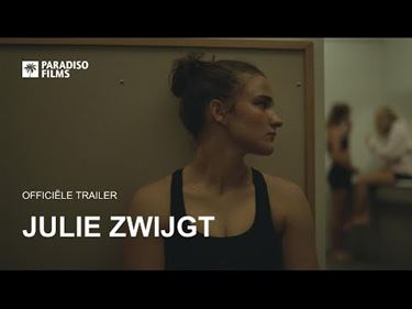 Zebra Cinema: Julie zwijgt - Pelt