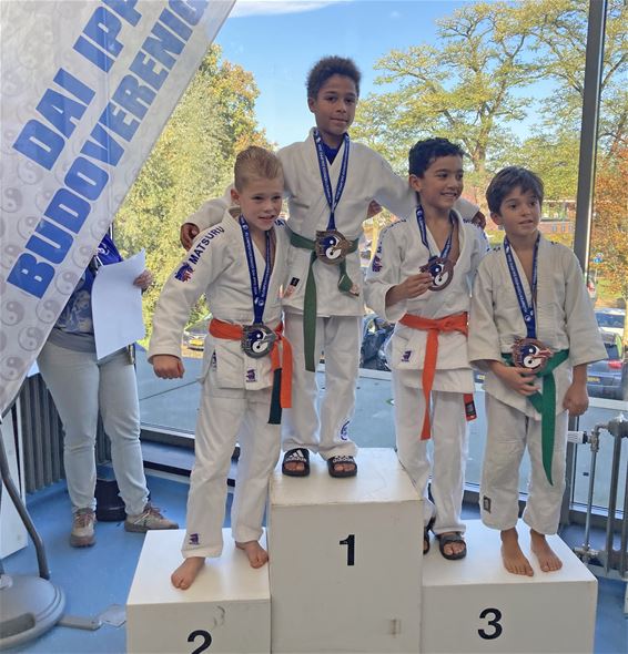 Zilver en goud voor Judoteam Okami - Pelt