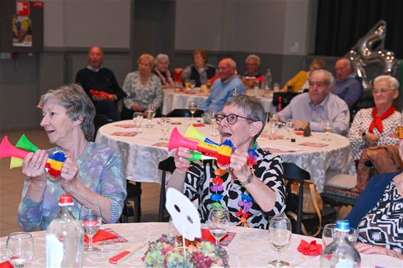 Zuiderse sfeer op ledenfeest Samana Kattenbos - Lommel