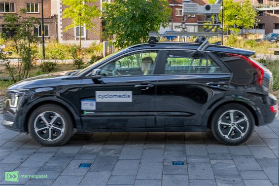 Pelt - Zwarte camerawagen in Pelt? Geen Google