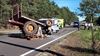 Lommel - Bestelwagen achter op tractor: twee gewonden