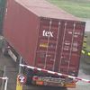 Beringen - Container en trekker gestolen