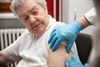 Hamont-Achel - Gelijktijdige vaccinatie tegen griep en COVID
