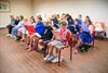 Lommel - Zingen, lachen en gebaren bij Lokomotiefje