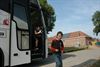 Hechtel-Eksel - Viejool oefent evacuatie bus