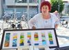 Lommel - Veel volk en glas op Kerkplein en Marktplein