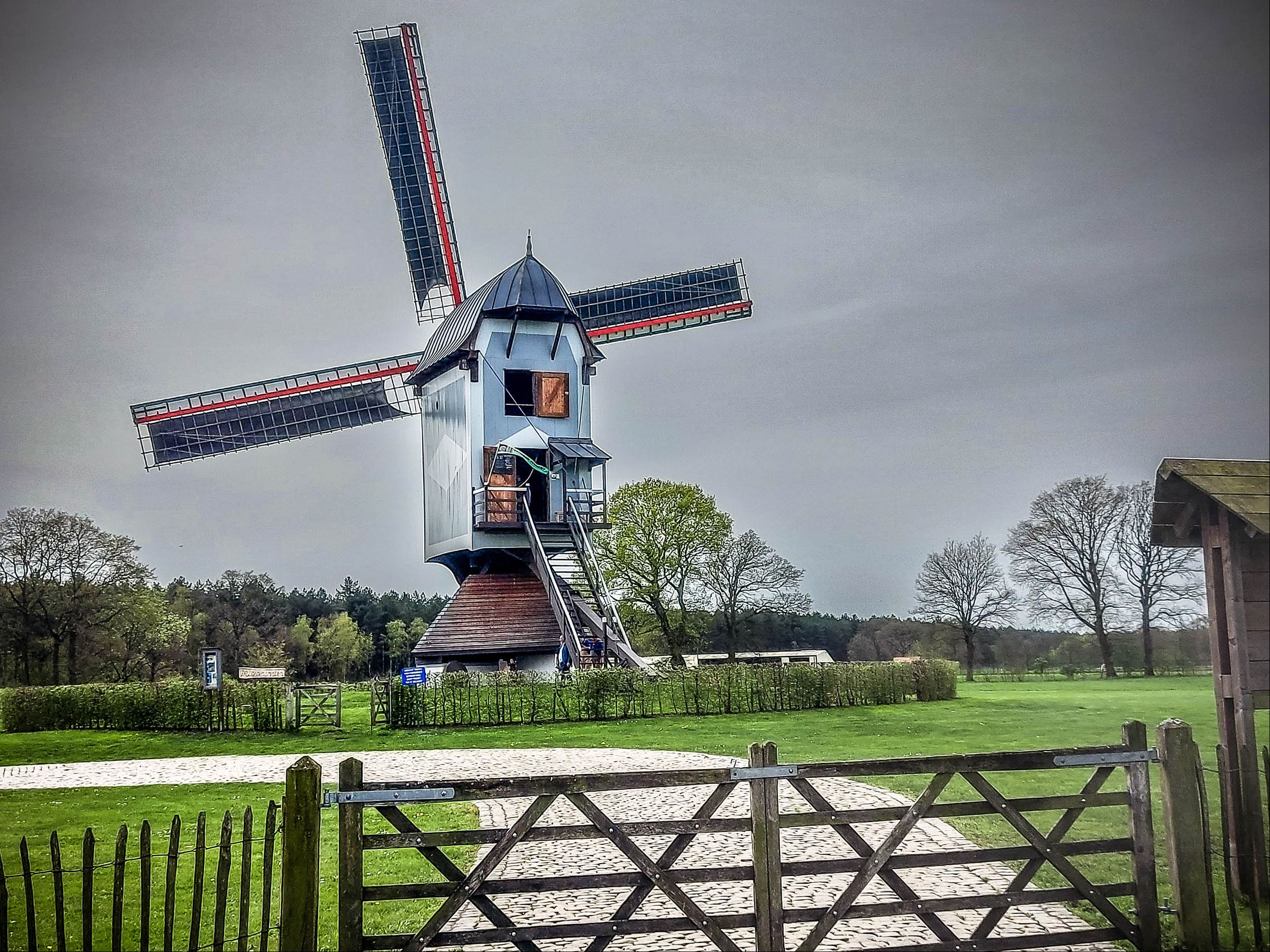 Lommel - De Leyssensmolen Staat Weer Klaar Om Te Malen - Internetgazet