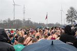 Veel volk voor nieuwjaarsduik